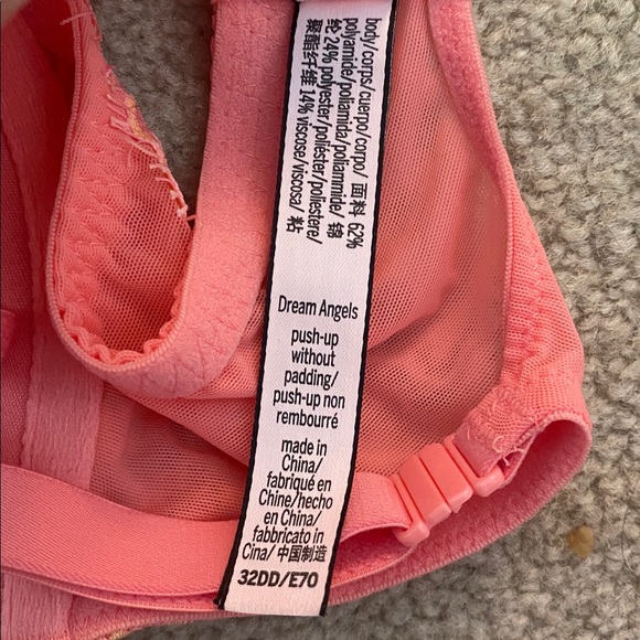 Victoria’s Secret size 32DD dream angels push up without padding - Picture 6 of 6